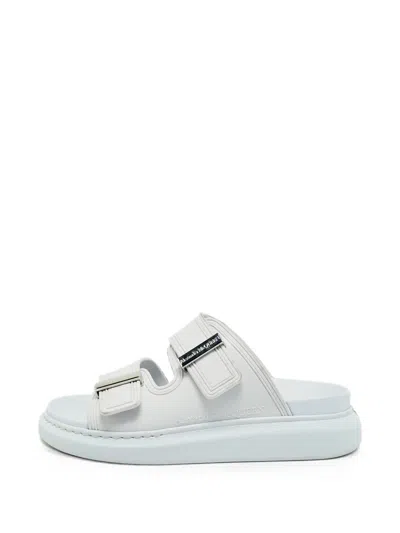 Pre-owned Alexander Mcqueen Birke Buckle Slides In White