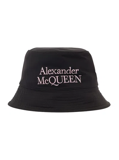 Alexander Mcqueen Black And White Reversible Bucket Hat With Logo Embroidery In Polyamide Man In Multicolor