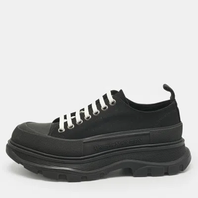 Pre-owned Alexander Mcqueen Black Canvas And Rubber Tread Slick Low Top Sneakers Size 42.5