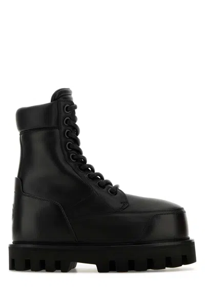 ALEXANDER MCQUEEN BLACK LEATHER ANKLE BOOTS