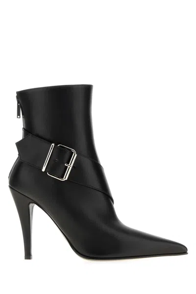 Alexander Mcqueen Calfskin Heron Buckle Heeled Boots 105 In Black