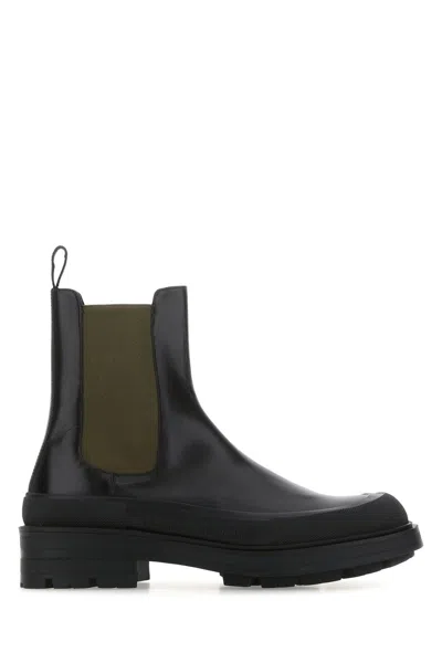 ALEXANDER MCQUEEN BLACK LEATHER BOXCAR ANKLE BOOTS