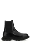 Alexander Mcqueen Man Black Leather Chelsea Float Ankle Boots