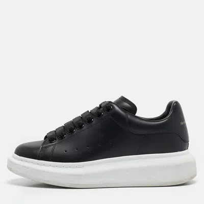 Pre-owned Alexander Mcqueen Black Leather Larry Sneakers Size 35
