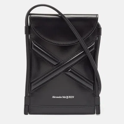 Pre-owned Alexander Mcqueen Black Leather Micro The Curve Crossbody Bag