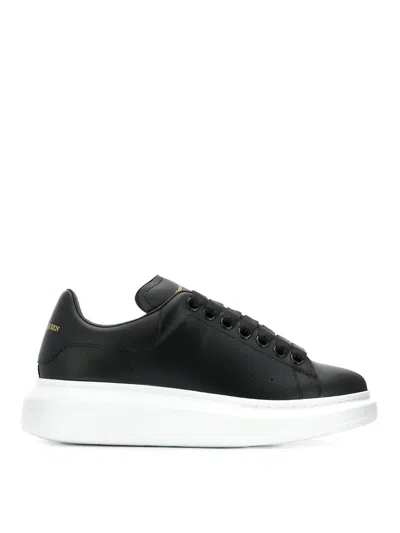 Alexander Mcqueen Black Leather Oversized Low-top Sneakers In Negro
