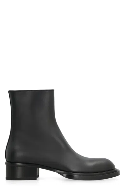 ALEXANDER MCQUEEN ALEXANDER MCQUEEN BLACK LEATHER STACK ANKLE BOOTS