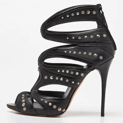 Pre-owned Alexander Mcqueen Black Leather Studded Strappy Sandals Size 38