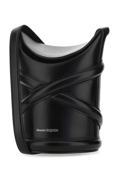 ALEXANDER MCQUEEN BLACK LEATHER THE CURVE BUCKET BAG