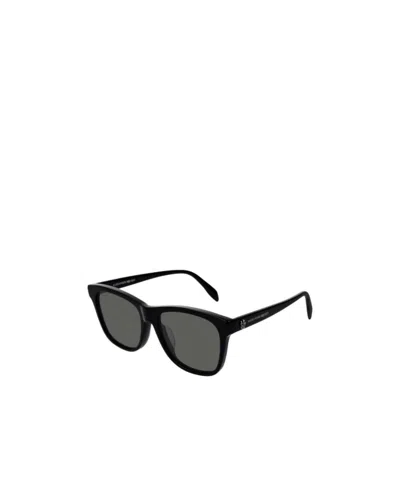 Alexander Mcqueen Black Logo Detail Sunglasses