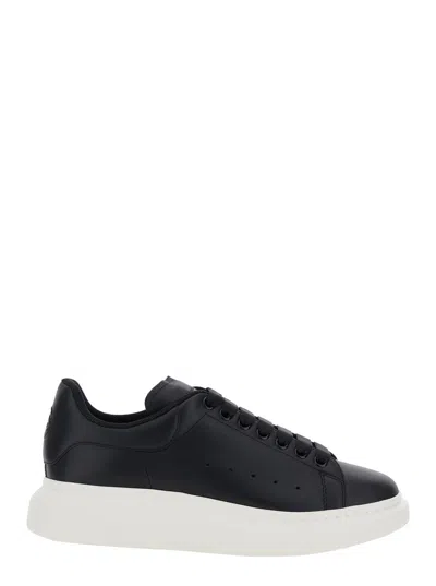 Alexander Mcqueen Black Low Top Sneakers With Chunky Sole In Leather Man In Multicolor