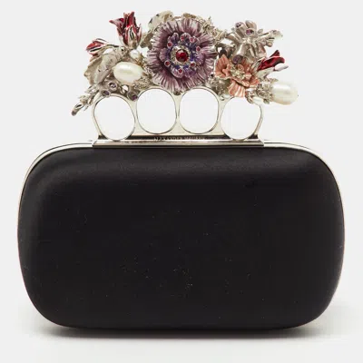 Pre-owned Alexander Mcqueen Black Satin Floral Knuckle Clutch