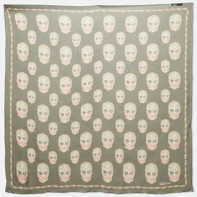 Pre-owned Alexander Mcqueen Black Skull Print Silk Scarf