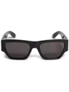 Alexander Mcqueen Mcqueen Angled Sunglasses In Black