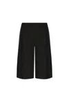 Alexander Mcqueen Skull Jacquard Pattern Shorts In Black