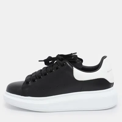 Pre-owned Alexander Mcqueen Black/white Leather Oversized Low Top Sneakers Size 36