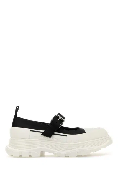 ALEXANDER MCQUEEN BLACKWHITE LOGO DRESS SHOES