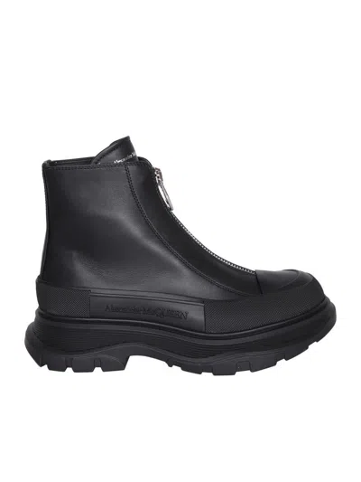 Alexander Mcqueen Boots In Black