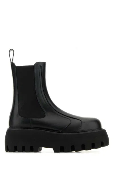 Alexander Mcqueen Chelsea Boots In Black