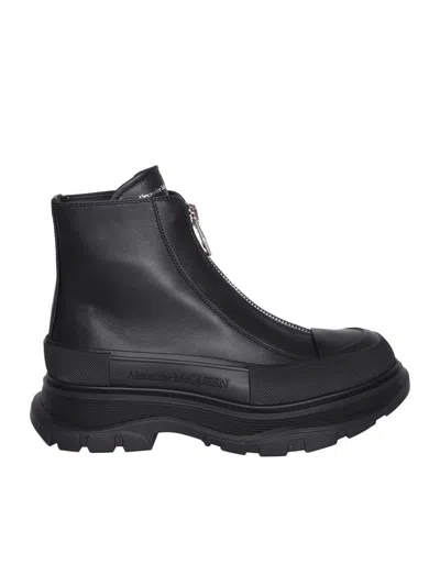 Alexander Mcqueen Boots In Black