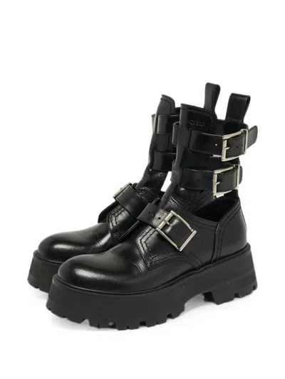 Pre-owned Alexander Mcqueen Buckled-detail Boots In Black