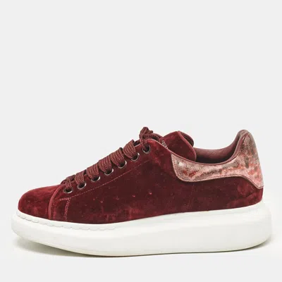 Pre-owned Alexander Mcqueen Burgundy Velvet And Snakeskin Effect Oversized Sneakers Size 40.5