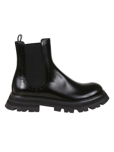 Alexander Mcqueen Calf Leather Chelsea Boots In Black