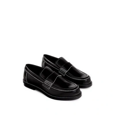 Alexander Mcqueen Calfskin Leather Loafers In Black