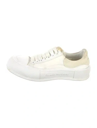 Pre-owned Alexander Mcqueen Canvas Sneakers In White
