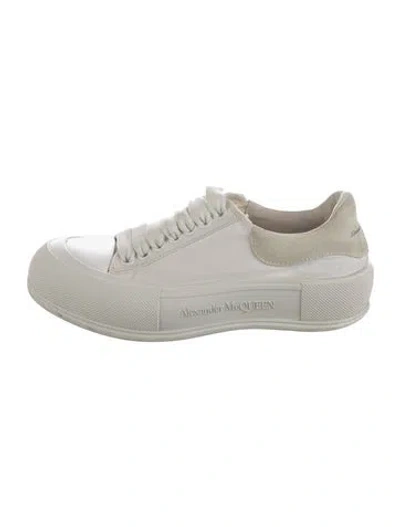 Pre-owned Alexander Mcqueen Canvas Sneakers In White