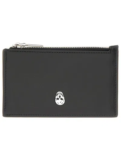 Alexander Mcqueen Skull Print Leather Zip Cardholder In Black