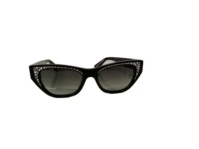 Alexander Mcqueen Cat-eye Sunglasses In Black
