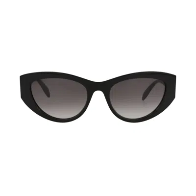 Pre-owned Alexander Mcqueen Cat Eye Sunglasses 'black/grey' | Women's Size Onesize