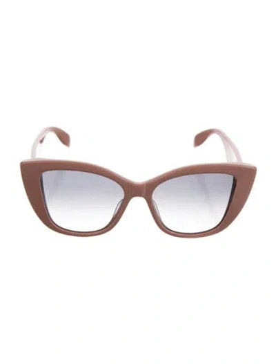 Pre-owned Alexander Mcqueen Cat-eye Gradient Sunglasses In Pink