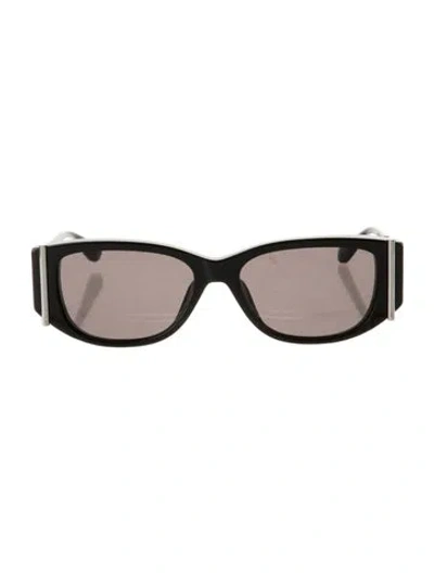 Pre-owned Alexander Mcqueen Cat-eye Tinted Sunglasses In Black