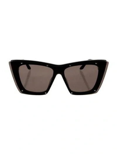 Pre-owned Alexander Mcqueen Cat-eye Tinted Sunglasses In Black
