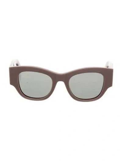 Pre-owned Alexander Mcqueen Cat-eye Tinted Sunglasses In Multicolor