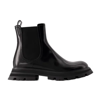 Alexander Mcqueen Chelsea Boots