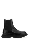 Alexander Mcqueen Chelsea Tread Ankle Boots In Blackblack