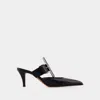 Alexander Mcqueen Mcqueen Birdee Pointed Toe Mule In Black