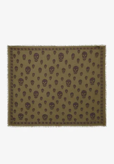 Alexander Mcqueen Classic Skull Frayed Scarf In Gray