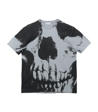Alexander Mcqueen Skull Printed Crewneck T-shirt In Gray
