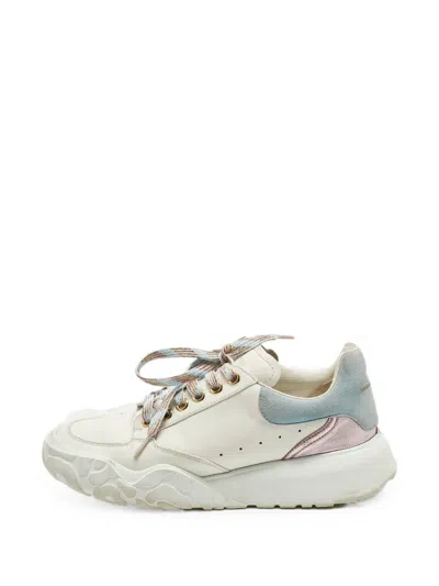 Pre-owned Alexander Mcqueen Court Leather Sneakers In White