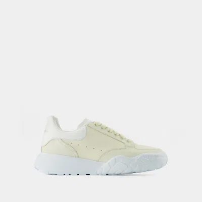 Alexander Mcqueen Court Sneakers In Multicoloured