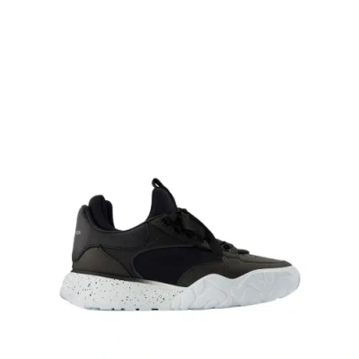 Alexander Mcqueen Court Sneakers - Black/white - Leather