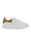 Alexander Mcqueen Larry Low-top Sneakers In White