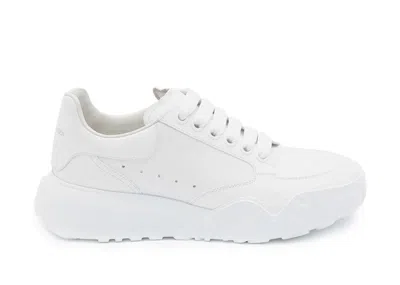 Pre-owned Alexander Mcqueen Court Trainers Leather (women's) Sneakers In White