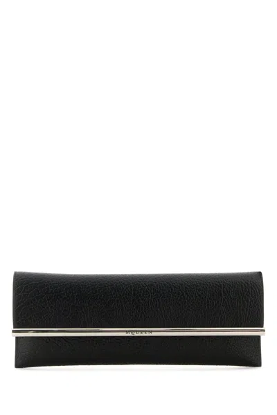 ALEXANDER MCQUEEN ALEXANDER MCQUEEN BLACK LEATHER CROSS B-LONG CLUTCH