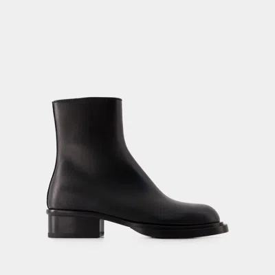 ALEXANDER MCQUEEN ALEXANDER MCQUEEN CUBAN STACK ANKLE BOOTS