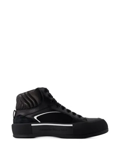 Alexander Mcqueen Deck Sneakers Smooth Lambskin Lace Up Rubber In Black